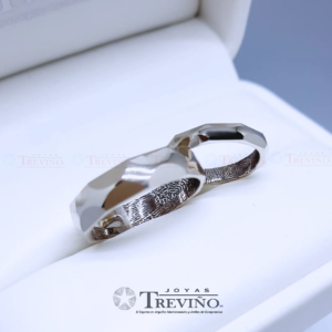 Argollas matrimoniales con diseño huella digital personalisada