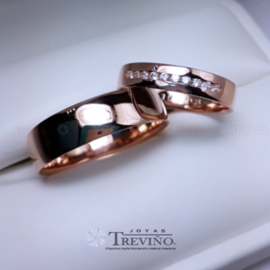 Argollas matrimoniales con churumbela